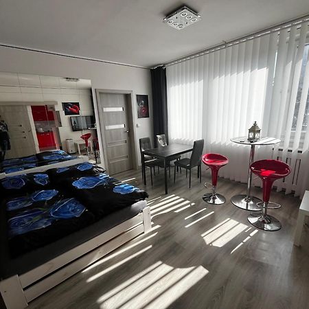 Monfas Apartment Barrandov Πράγα Εξωτερικό φωτογραφία