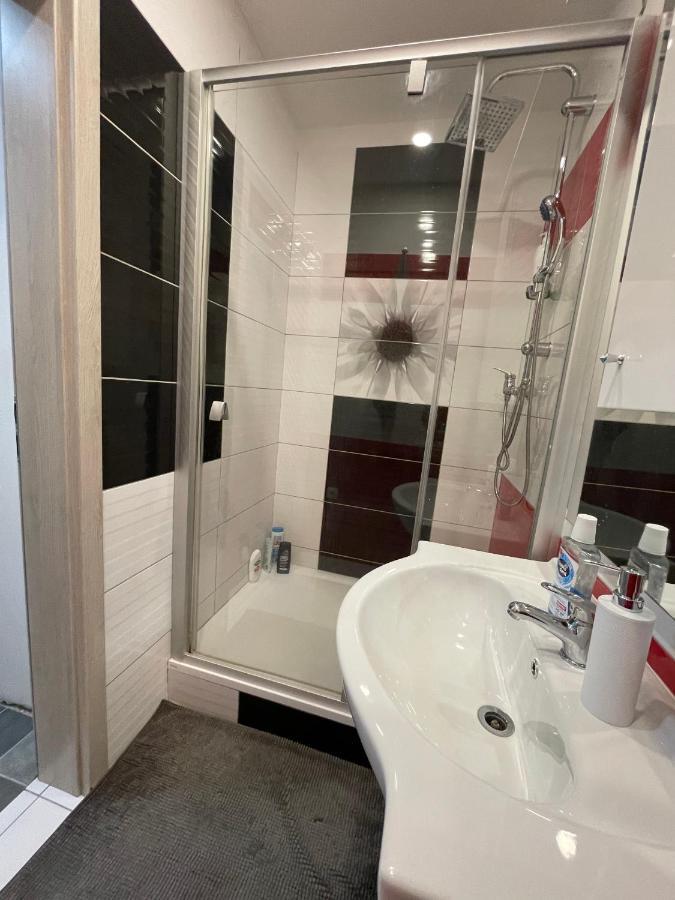 Monfas Apartment Barrandov Πράγα Εξωτερικό φωτογραφία